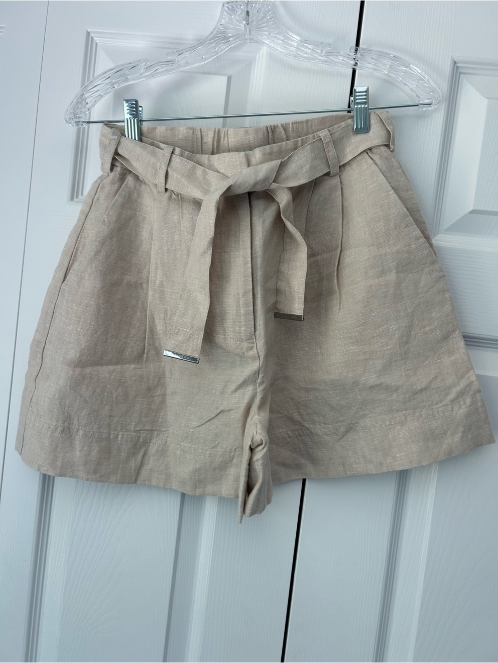 NWT Women's Country Road High-Waist Tie-Belt Linen Shorts - Beige